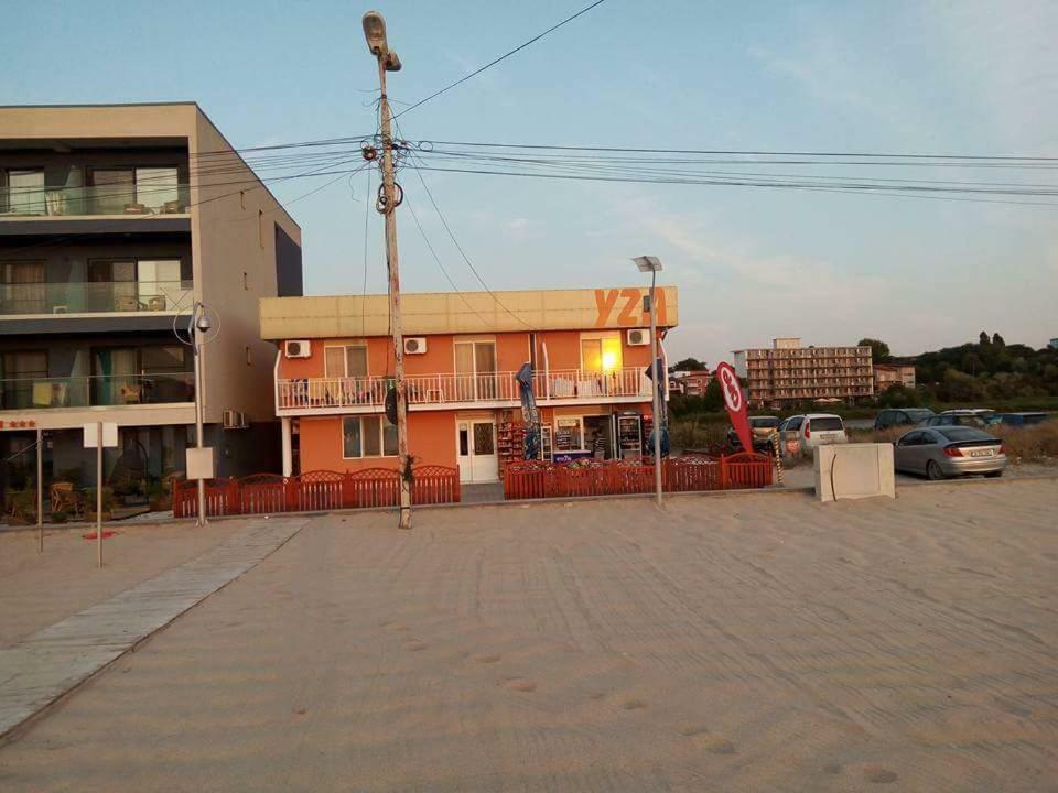 Hôtel Vila Yza à Eforie Nord Extérieur photo