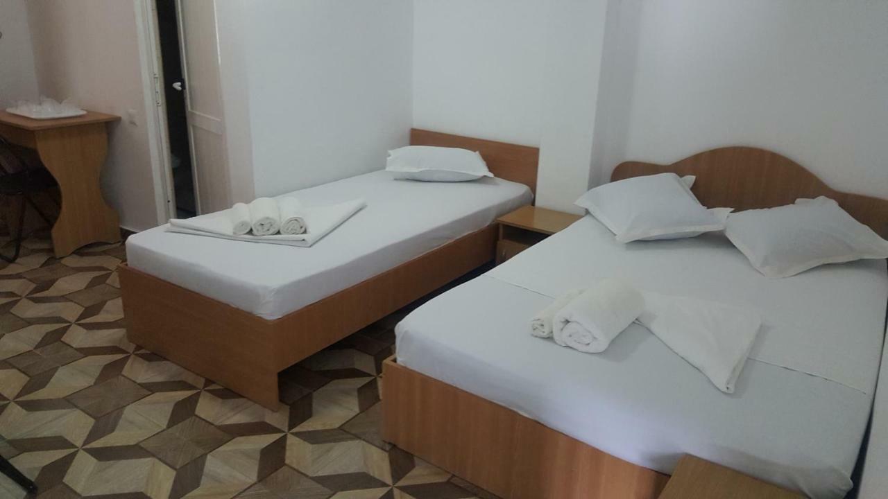 Hôtel Vila Yza à Eforie Nord Extérieur photo