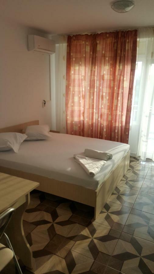 Hôtel Vila Yza à Eforie Nord Extérieur photo