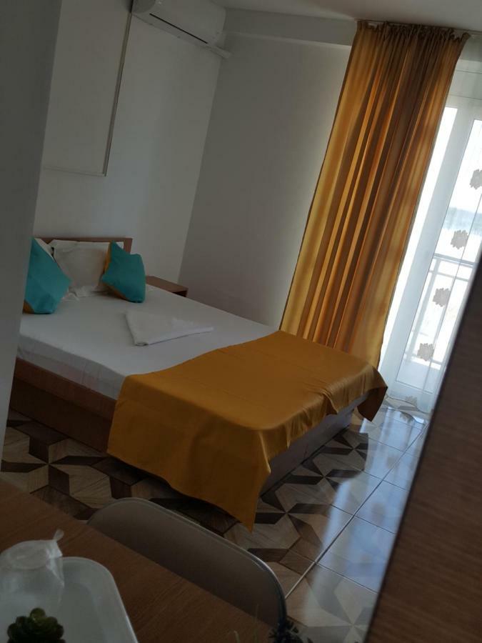 Hôtel Vila Yza à Eforie Nord Extérieur photo